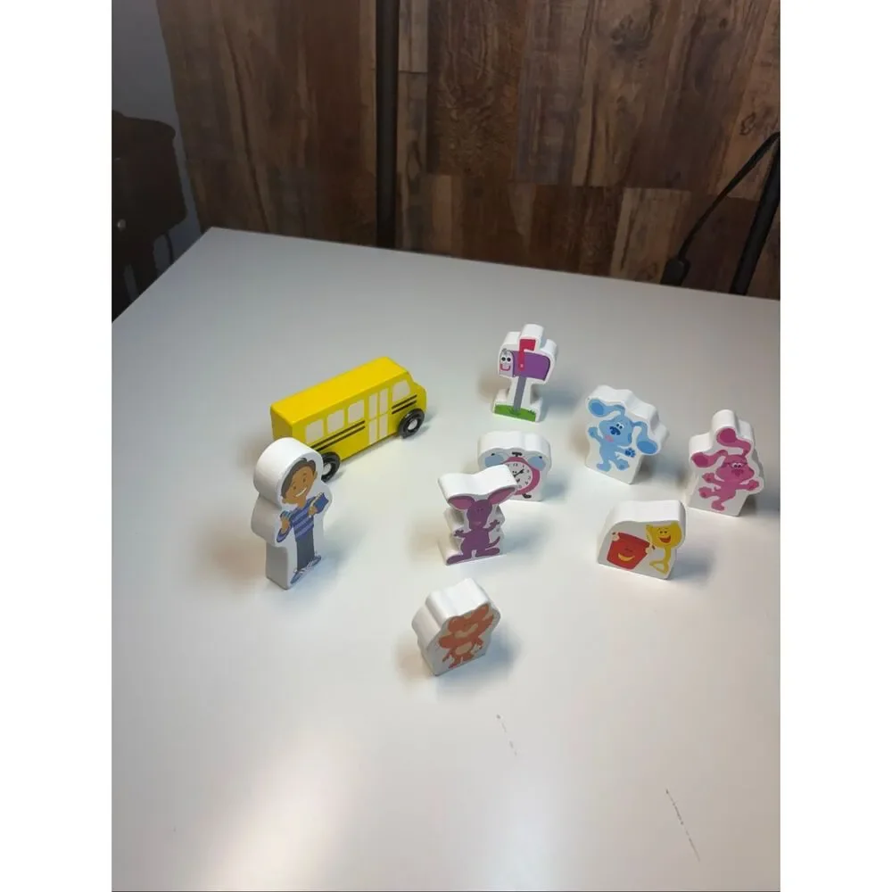 Blue's Clues Wooden Character Figure Set Melissa & Doug